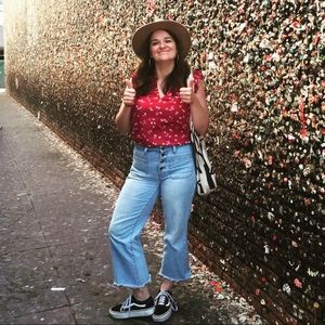 High Waisted 70’s Style Light Blue Flare Jeans (28P)